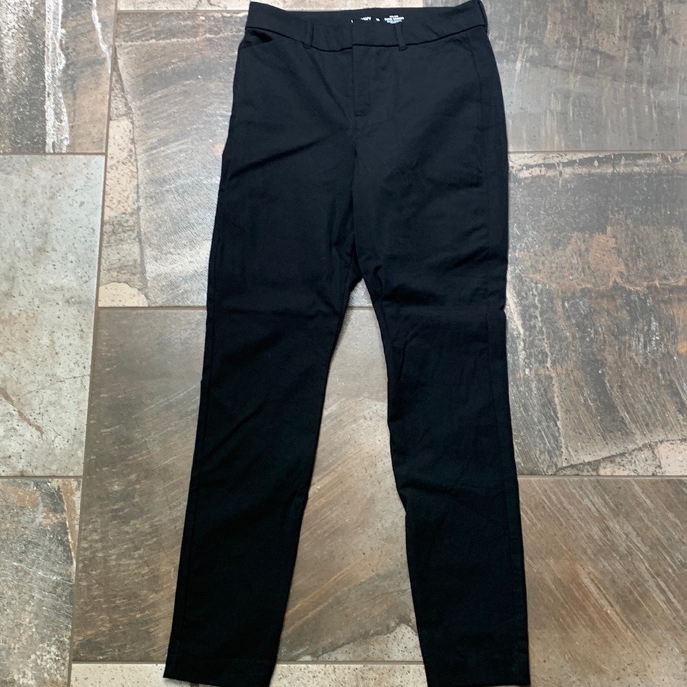 NWOT Old Navy Pixie Skinny High Rise